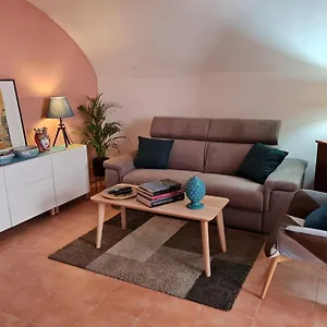Casa vacanze Dammusi Di Silvana, Avola